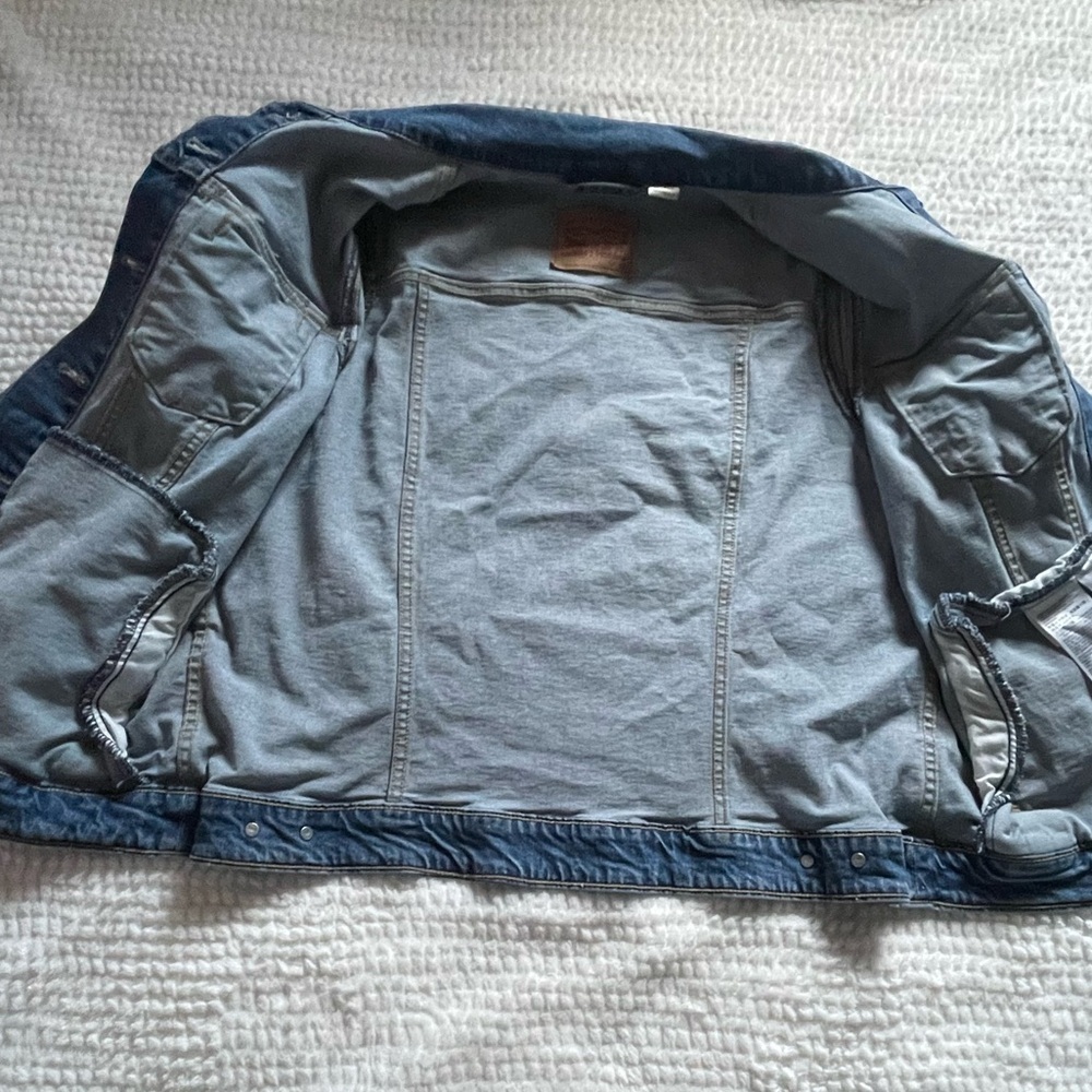 Levi's | Original Trucker Denim Jacket | Blue Denim Jacket | Jean Jacket - Picture 7 of 16